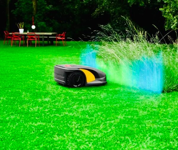 robot de tonte autonome a 3000